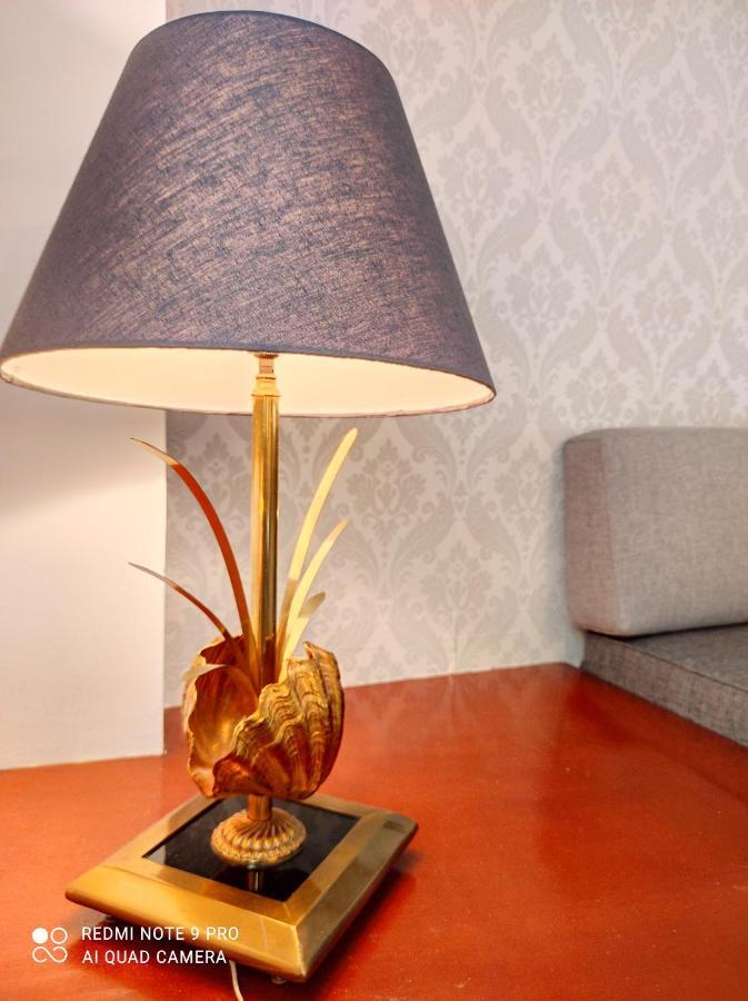 Johnny'S Loft Apartment อากรินิออน ภายนอก รูปภาพ