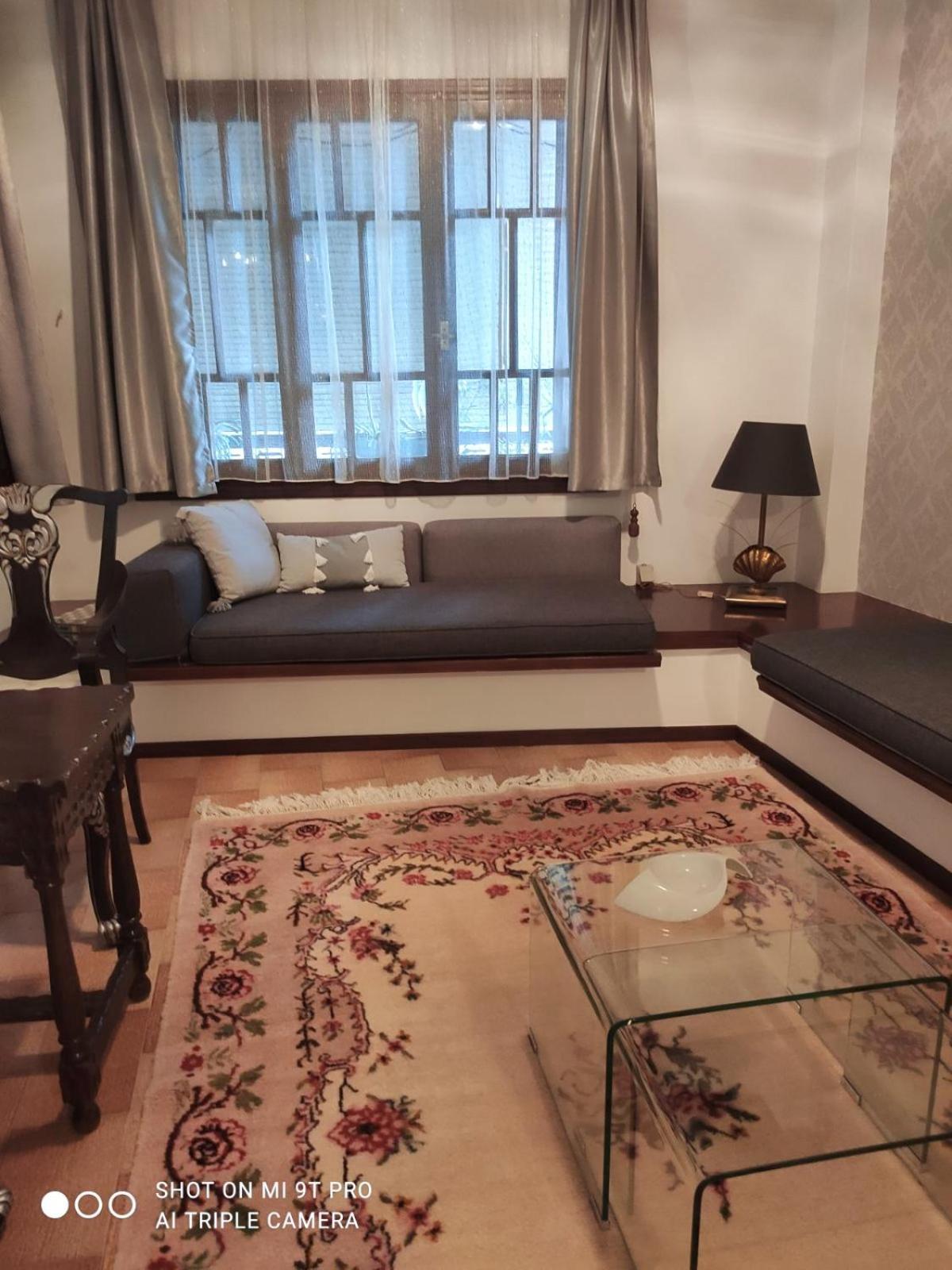 Johnny'S Loft Apartment อากรินิออน ภายนอก รูปภาพ